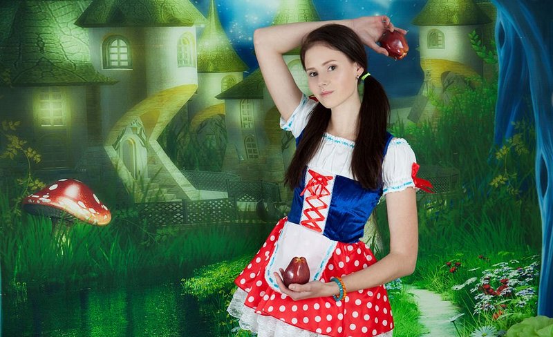 Алина, 24 года, 0 размер груди